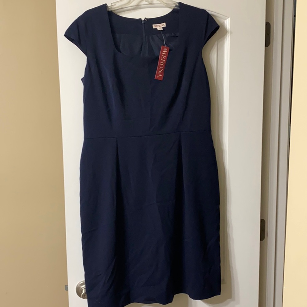 Classic LBD in Navy!! 💙